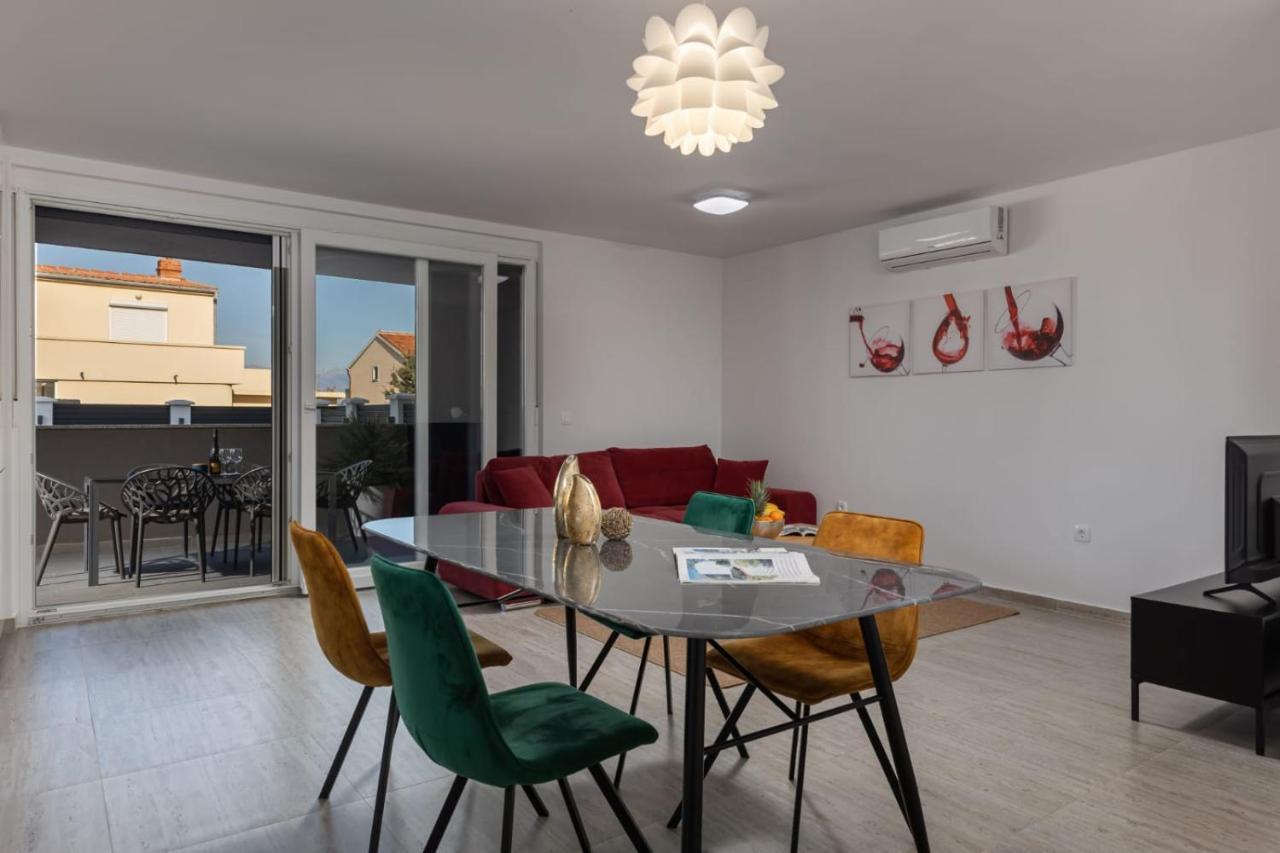 Apartments Cesare Nin Esterno foto